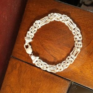 Vintage - Rare - 925 Sterling Silver Byzantine Bracelet 8.25"L - J6